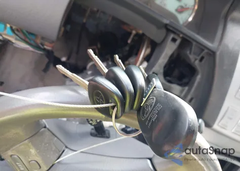 2004 Toyota Camry Solara Sle из США, поврежденный, VIN 4T1CE30P54U876506